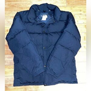 Vtg Men's The North Face 550 or 700 Size Medium Black Full Zip Puffer Jacket